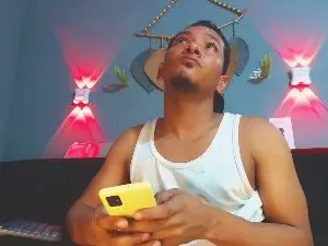 Cam4 Nude Webcam of grandeygruesa1