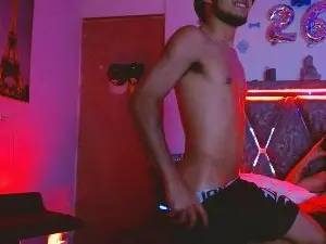 Cam4 Best live sex cam show of Elchino22xxl