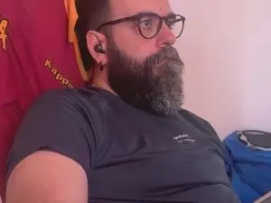 Cam4 Free Live Porn of BransonT