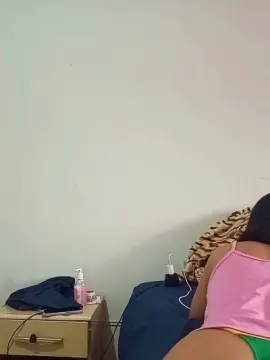 Cam4 Live Sex Cam of madelicia9
