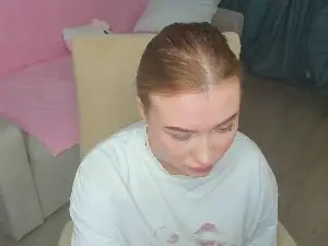 Cam4 Live Sex of AlyseHeykoop
