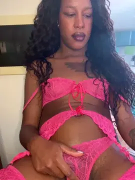 Cam4 Free Porn Cam of BadCamil69