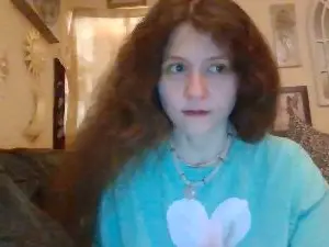 Cam4 Adult Webcam of QueenCrimson