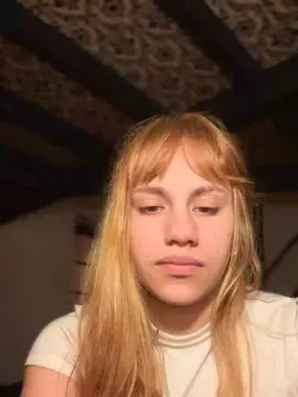Cam4 Free Live Porn of Saritafer77