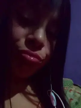 Cam4 Free Live Porn of Small_baby_rose