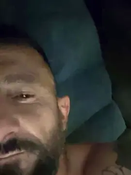 Cam4 Private Sex Chat of ervinsaraci20g1