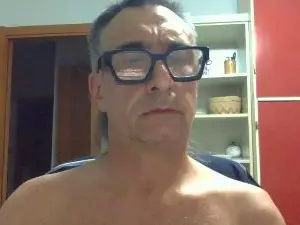 Cam4 Free Live Porn of ortijah