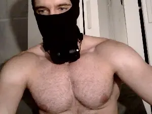 Cam4 Live Sex of domm93