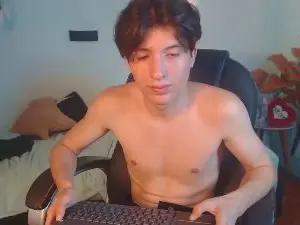 Cam4 Private Sex Chat of Marcoviolet