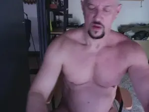 Cam4 Watch Live Sex Cams of trouarempli
