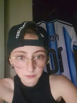 Cam4 Adult Webcam of ASTRIDSHINE