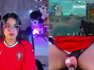 Cam4 Free Live Porn of LuciaReid