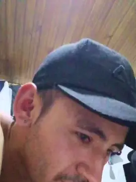 Cam4 Sex Chat of Deyvid320243