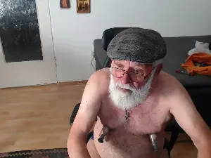 Cam4 Live Porn of Ready4TT