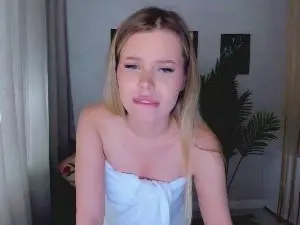 Cam4 Adult Webcams of GlamorousGirll