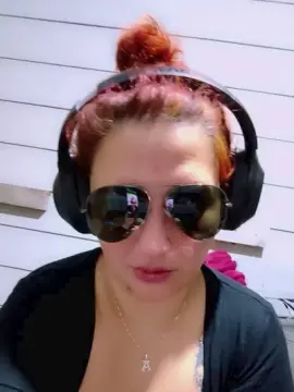 Cam4 Live Sex Cam of Andreeydiego26