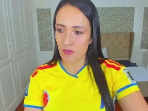 Cam4 Nude Webcam of Kim_Wessel