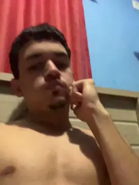 Cam4 Watch Live Sex Cams of Ravel55