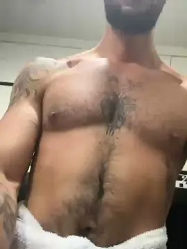 Cam4 Live Porn of Xxxguyunderyou