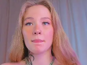 Cam4 Private Sex Chat of LinhMadeiros