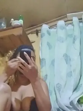 Cam4 Live Sex Cam of Lauresse24