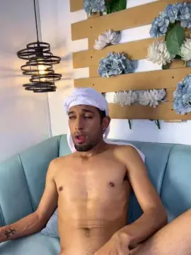 Cam4 Nude Webcam of Michael_Hanks