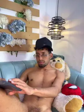 Cam4 Adult Webcams of Michael_Hanks