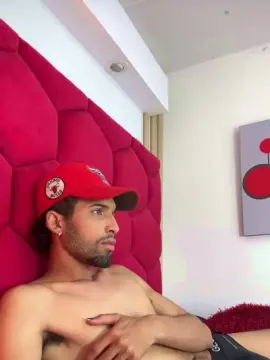 Cam4 Free Live Porn of Michael_Hanks