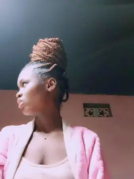 Cam4 Free Porn Cam of inayah2