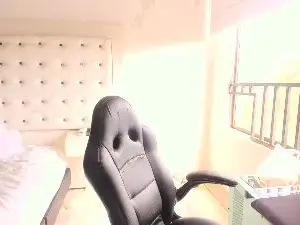 Cam4 Free Porn Cam of damian_fat_dick