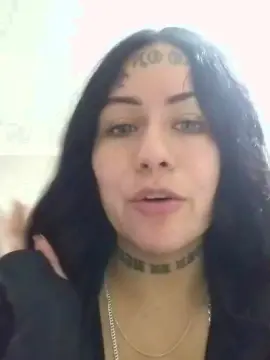 Cam4 Live Porn of notfromherexxx