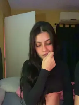 Cam4 Free Live Porn of kamm27
