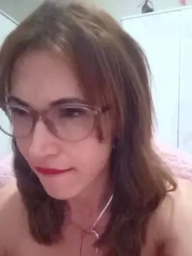 Cam4 Private Sex Chat of Irresistible34