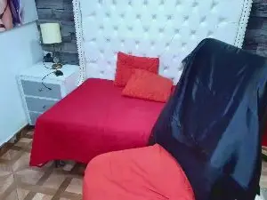 Cam4 Live Porn of TRINY_TS