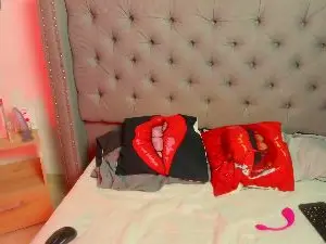 Cam4 Adult Webcam of Catalella_Hott