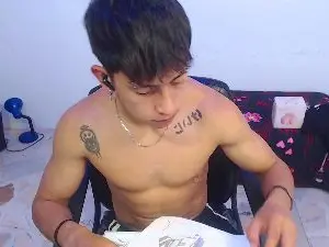 Cam4 Live Porn of kei_23