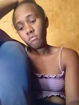 Cam4 Private Sex Chat of Lilly_cruz