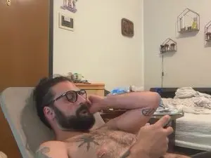 Cam4 Private Sex Chat of beardoit