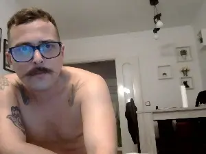 Cam4 Live Porn of Jeffhubard