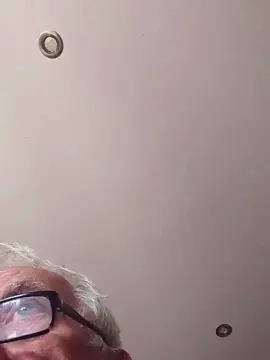 Cam4 Adult Webcam of Cummer51