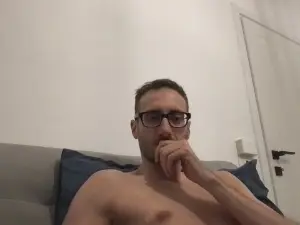 Cam4 Best Webcam of LukaShyGuy225