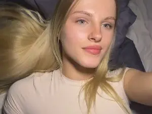 Cam4 Private Sex Chat of SuWangerin