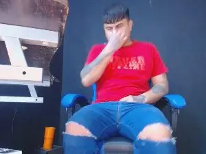 Cam4 Nude Webcam of master_bigcock1