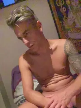 Cam4 Live Sex Cam of daddyblueballs