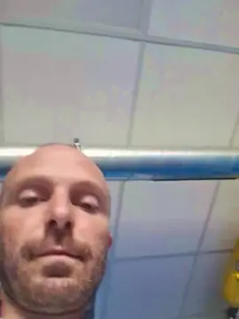 Cam4 Live Porn of Gnaro90
