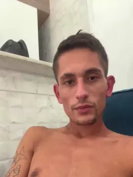 Cam4 Free Live Porn of Lu01c