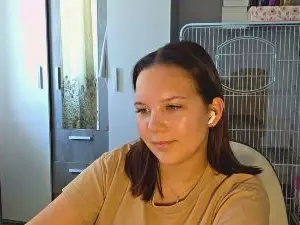 Cam4 Free Live Porn of GlennChinzi