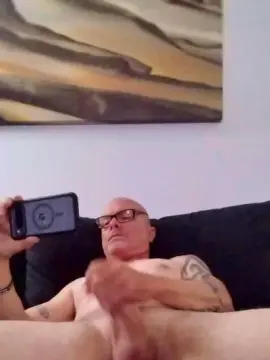 Cam4 Live Porn of murphy_dog