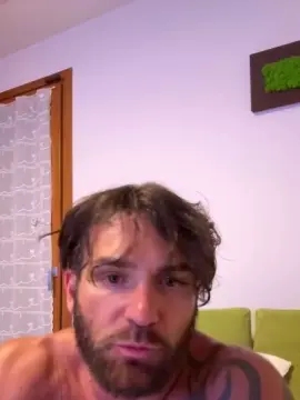 Cam4 Live Porn of Danielhurus