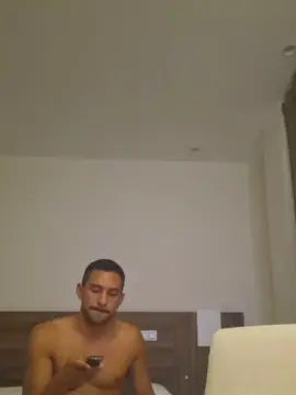Cam4 Live Porn of Revoltoso83
